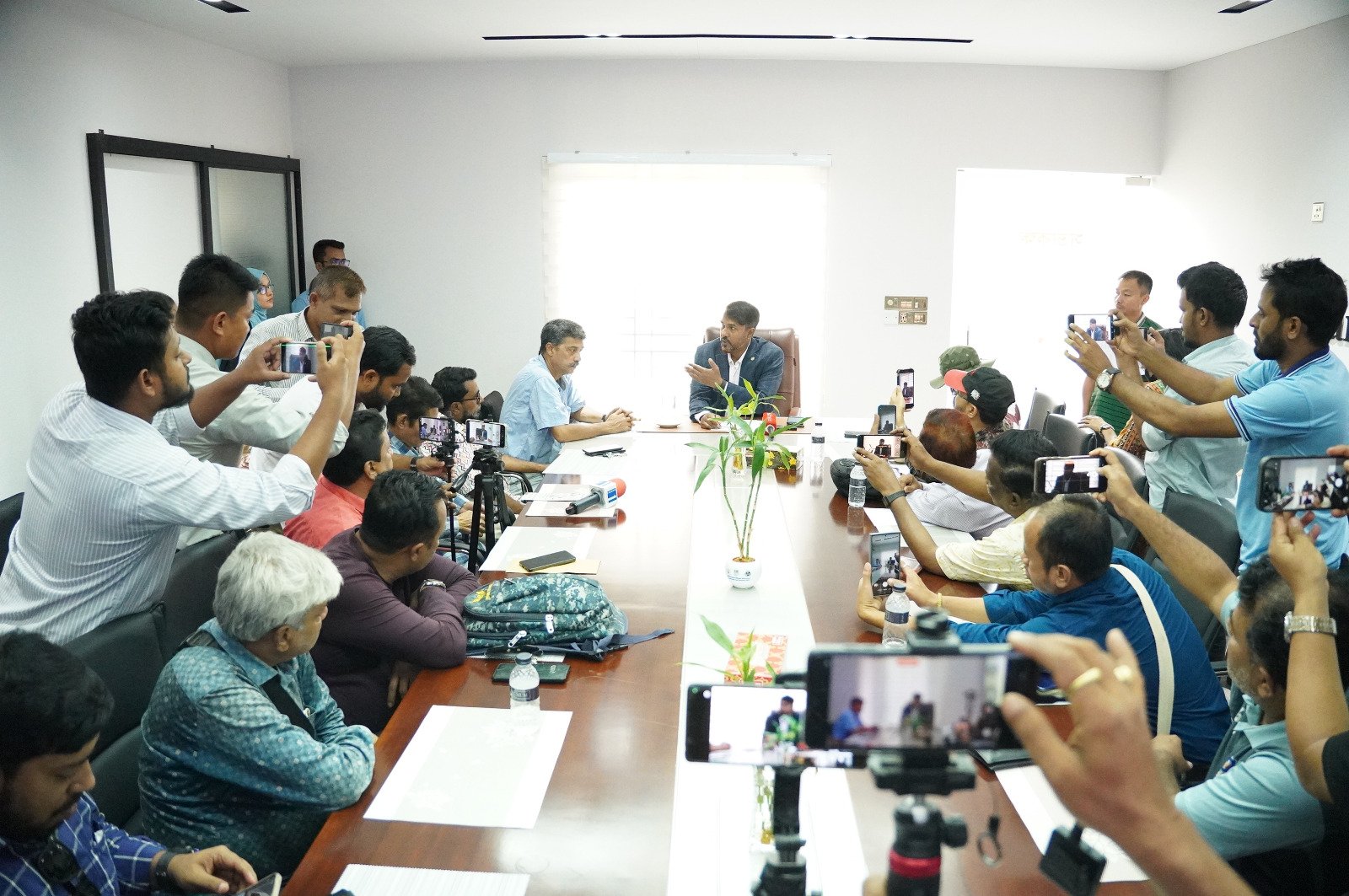 রাবিপ্রবিতে ‘আওয়ামী পুনর্বাসনের’ অভিযোগকে অগ্রহনযোগ্য বললেন উপাচার্য